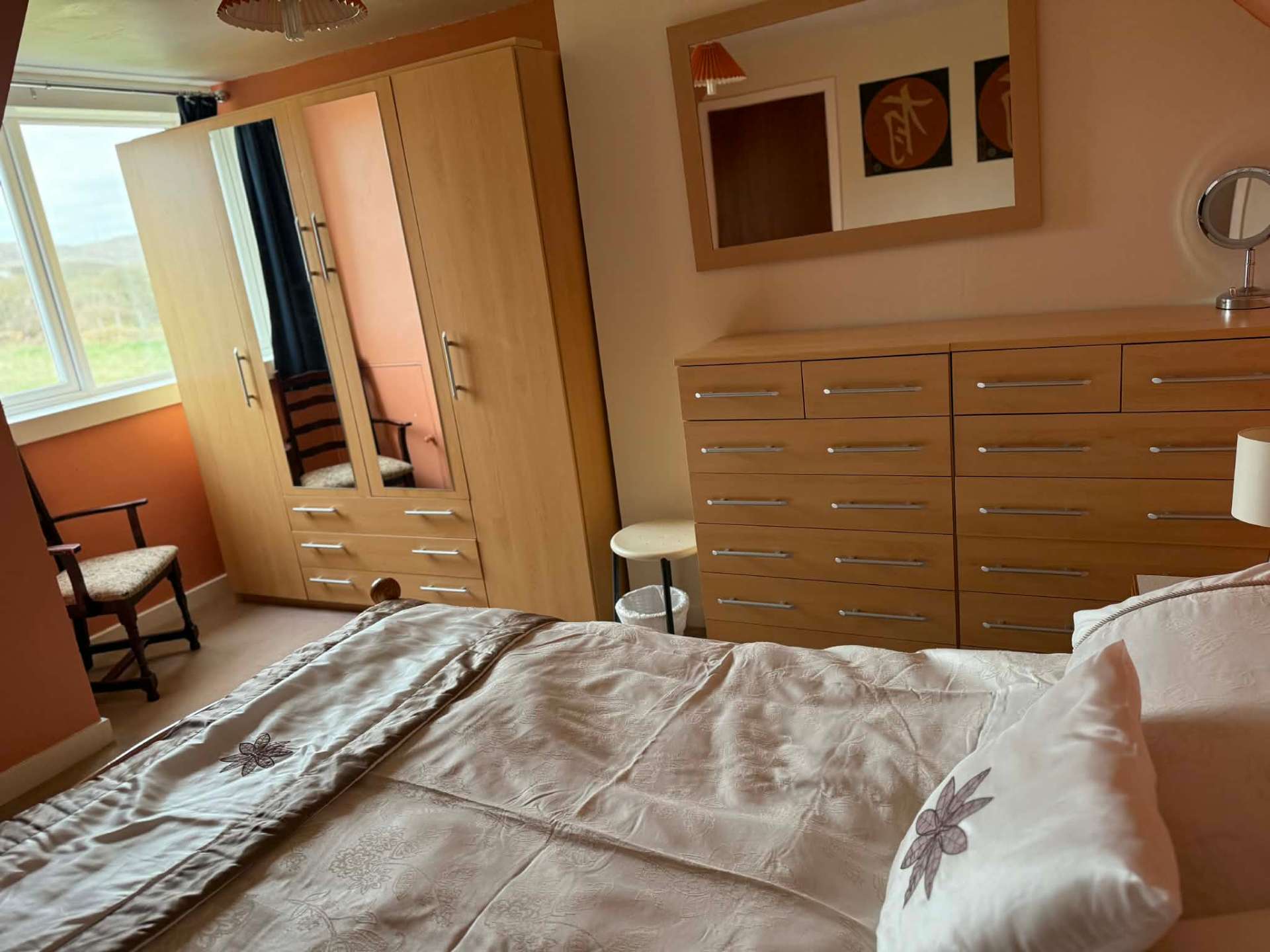 Double bedroom with wardrobe and drawers